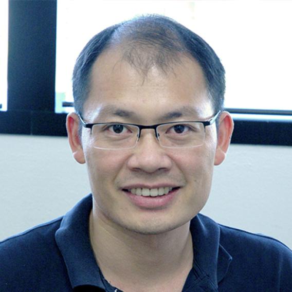 Yangjian Liu